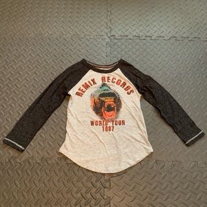 Art Class Graphic Long Sleeve Boys Tee Size 6/7